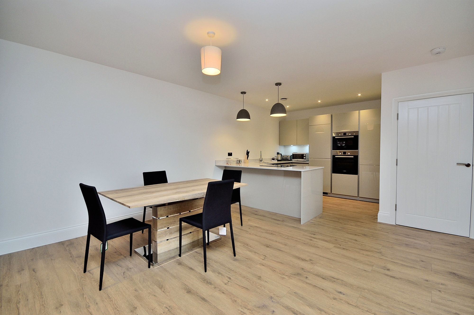 Canal Street Apartments Манчестер Экстерьер фото